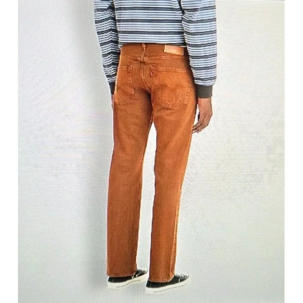 Levi's 501 Mens Jeans 31x32 Straight Leg Brown Sits at Waist Relaxed Thru Thigh